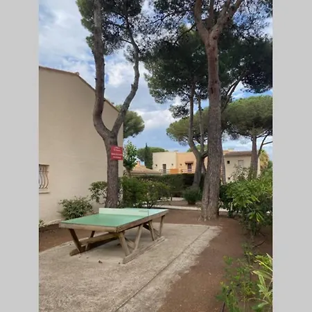 Studio Cabine 4 Pers. Cap D'Agde Quartier Pinede Avec Piscine Apartamento Agde